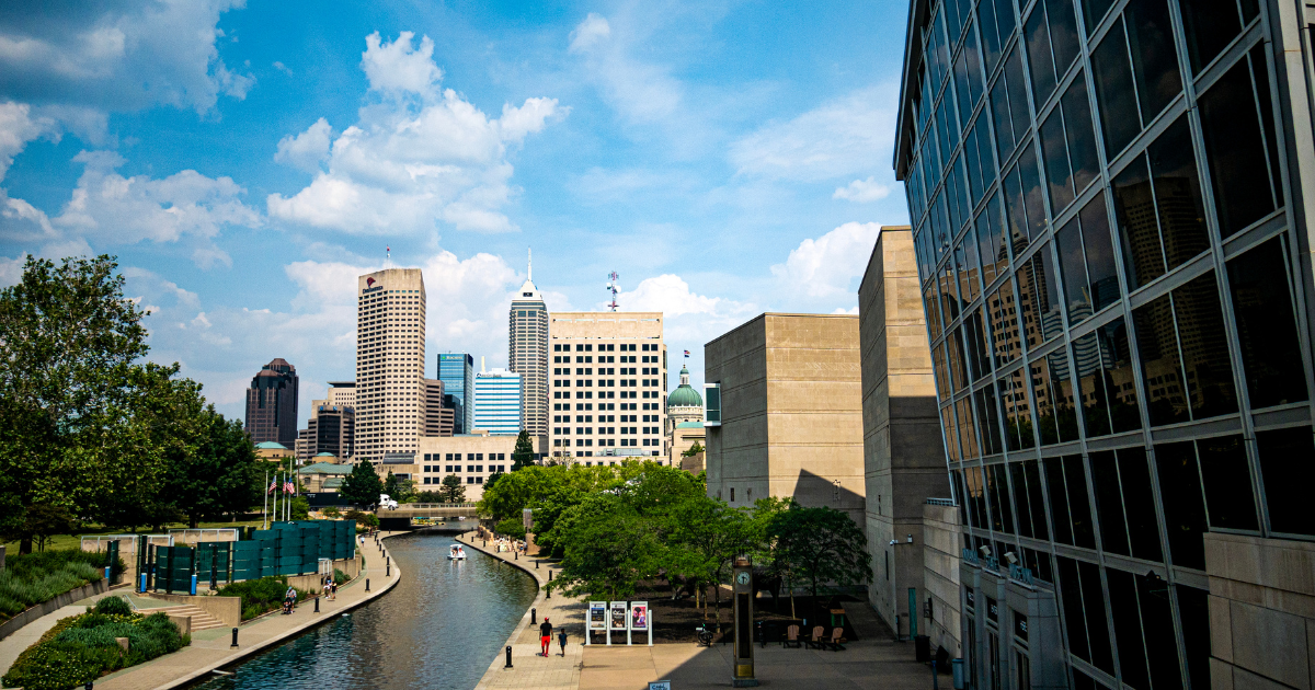 Indianapolis Canal Walk Tours: Explore the Waterway